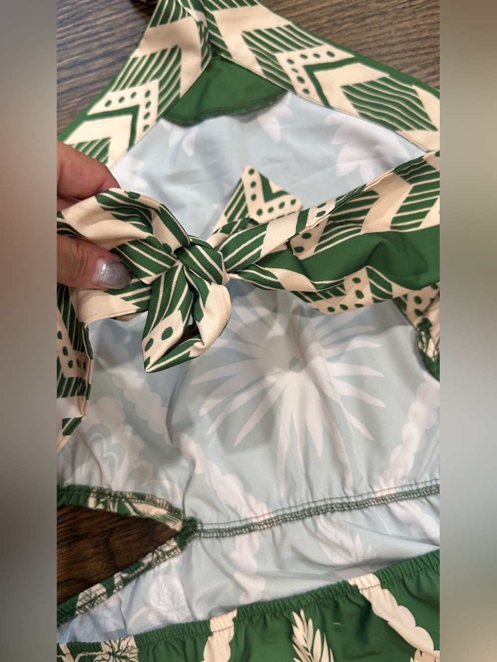 Green Tropical Print Halter dress - Picture 3 of 3